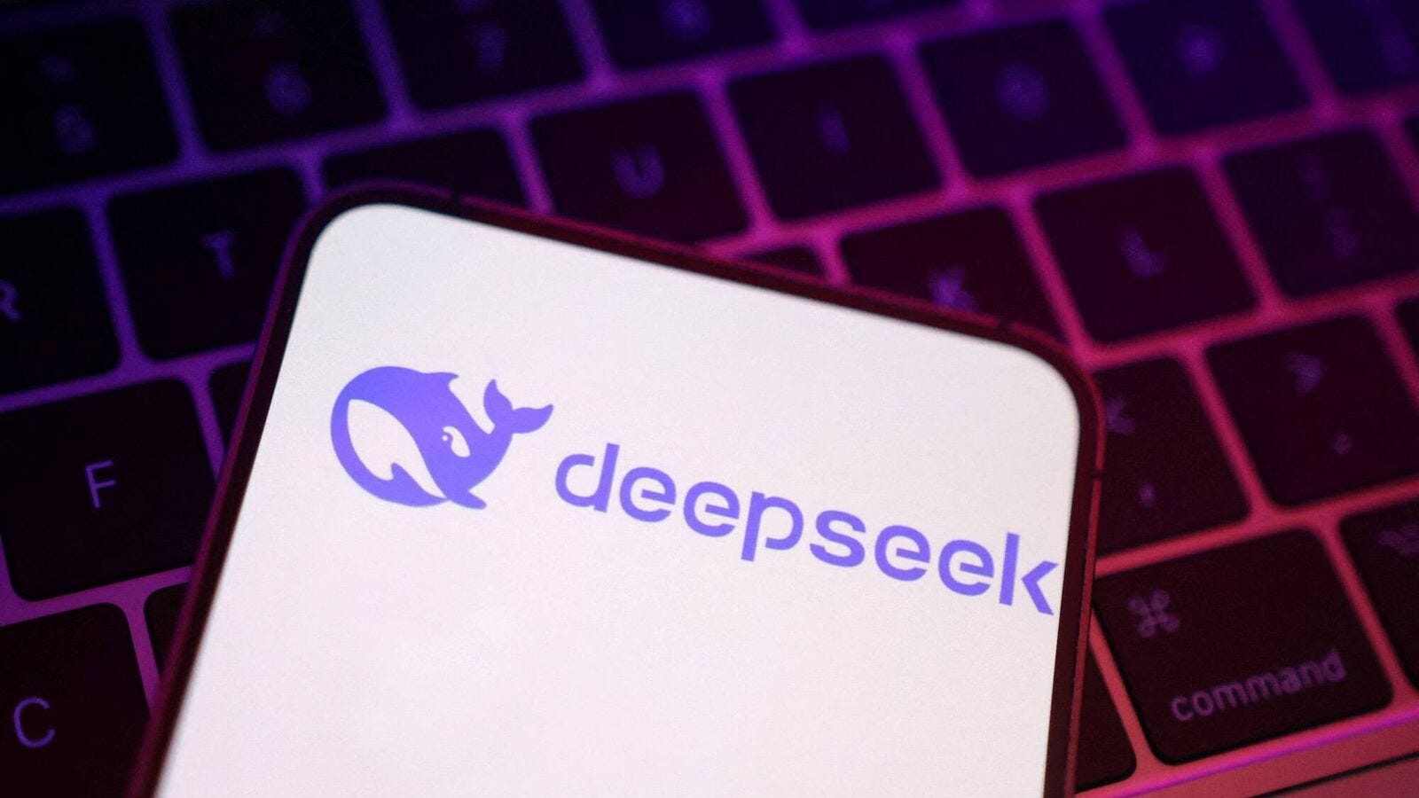 Aplikacioni kinez DeepSeek trazon gjigantët e teknologjisë, tejkalon ChatGPT
